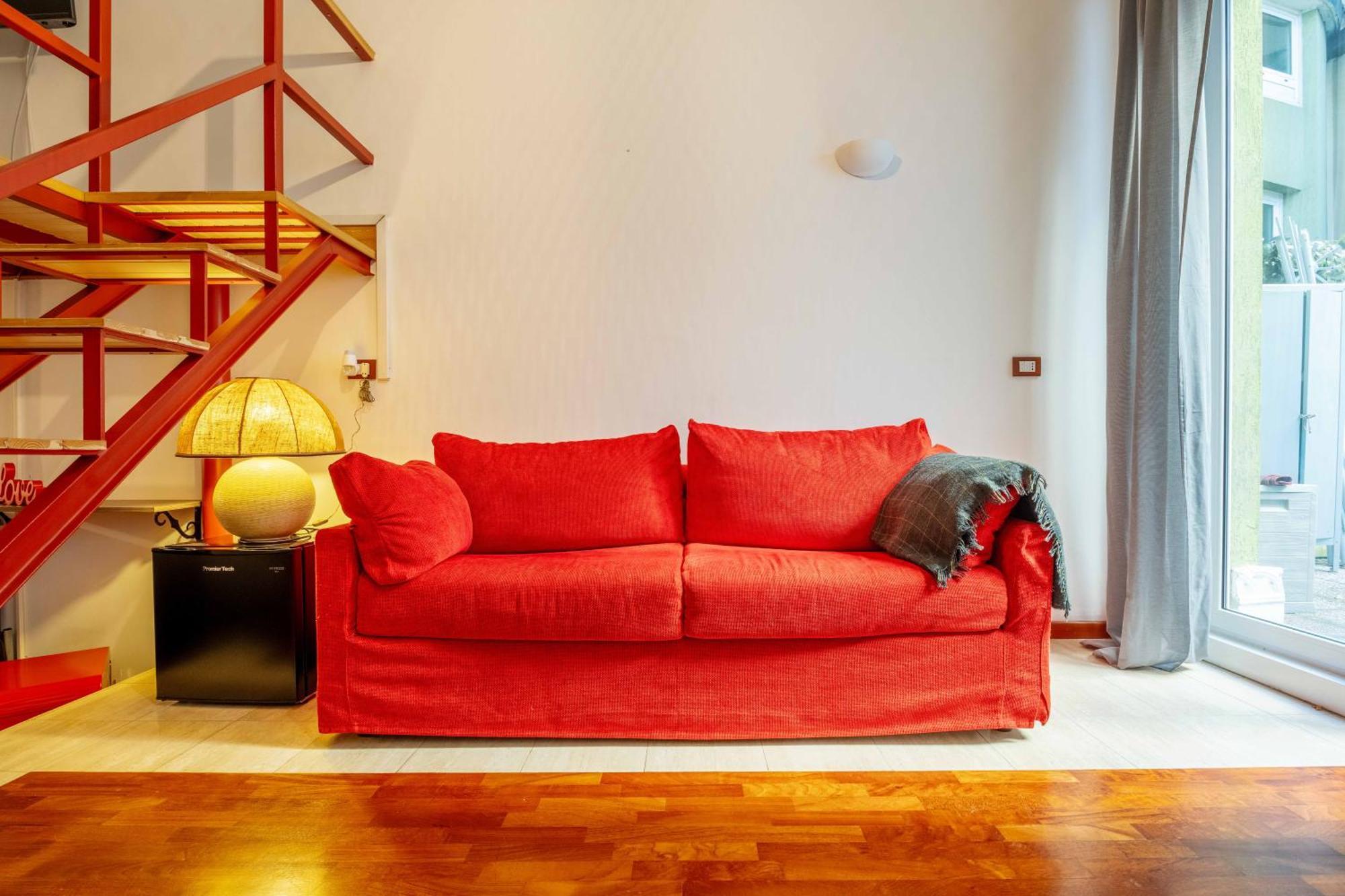 One Bedroom Apartment With Terrace Near Duomo Milan Bagian luar foto