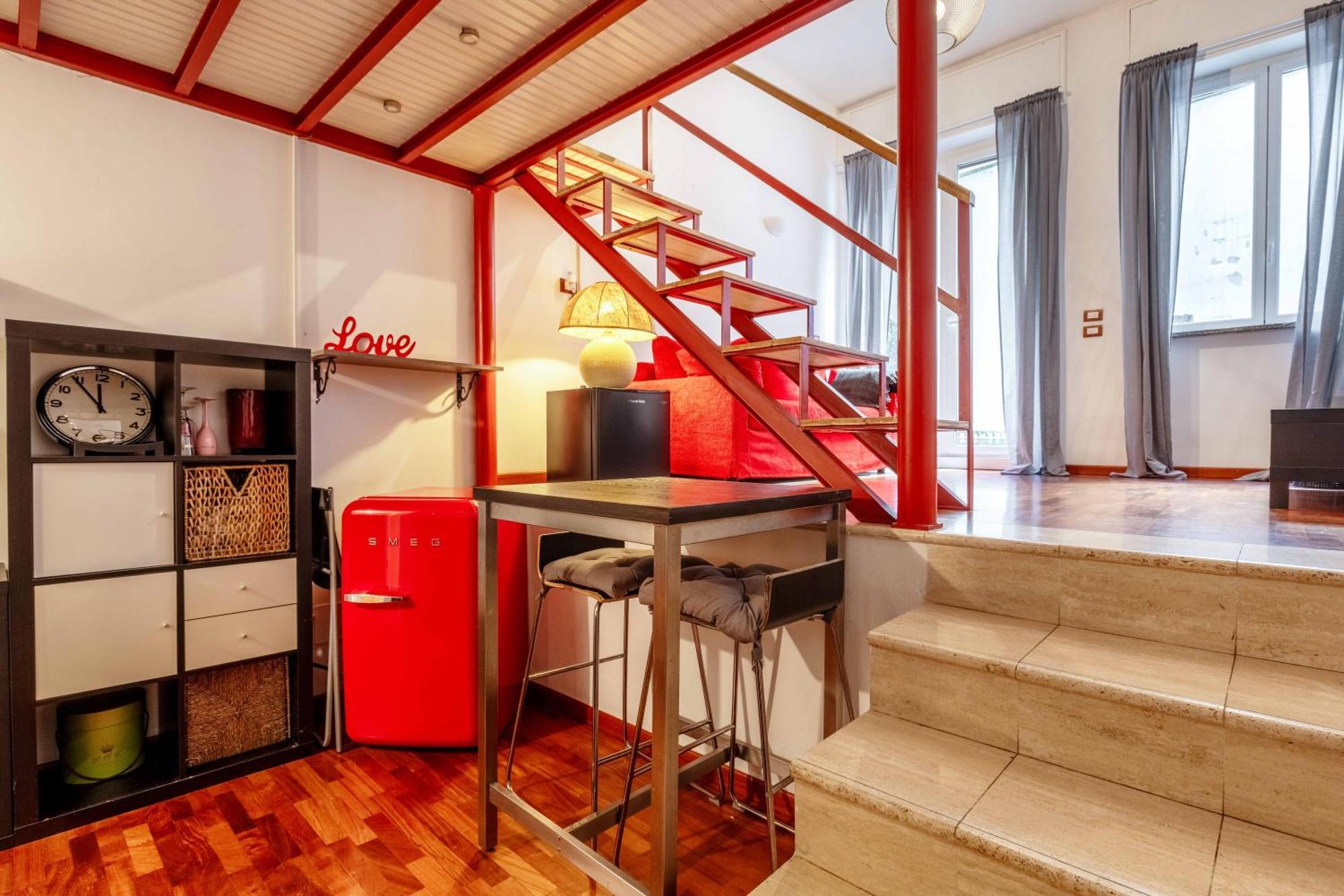 One Bedroom Apartment With Terrace Near Duomo Milan Bagian luar foto